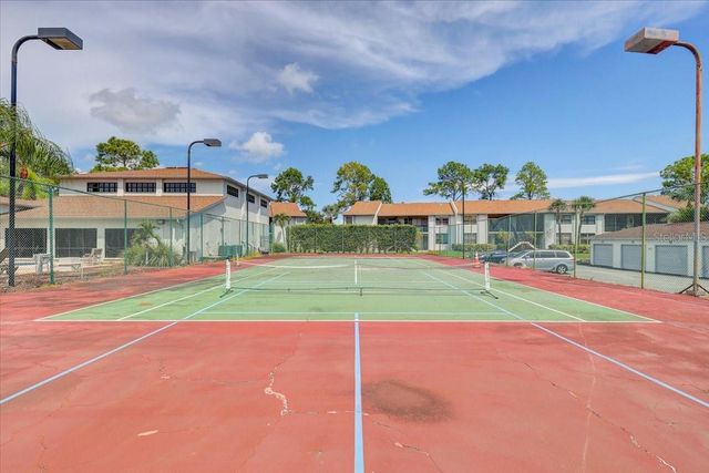 1952 LAUGHING GULL LANE 1426, Clearwater, FL 33762