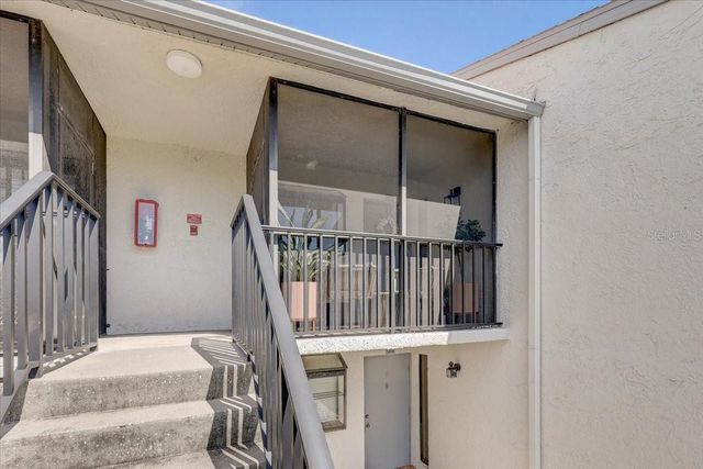 1952 LAUGHING GULL LANE 1426, Clearwater, FL 33762