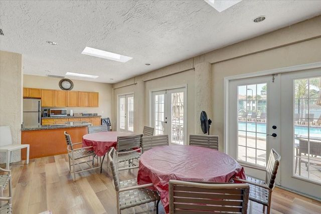 1952 LAUGHING GULL LANE 1426, Clearwater, FL 33762