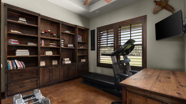 265 McKellar RD, Dripping Springs, TX 78620