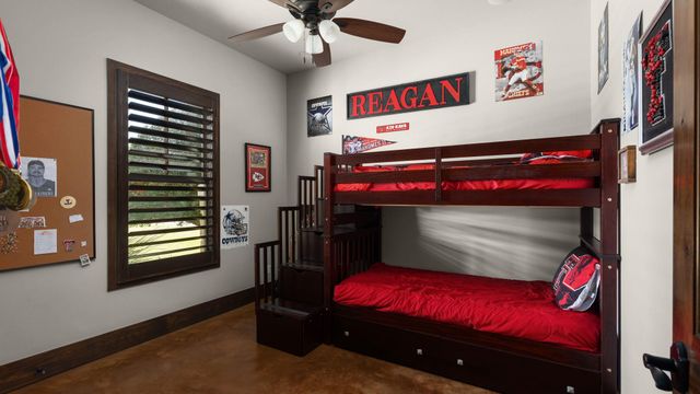 265 McKellar RD, Dripping Springs, TX 78620