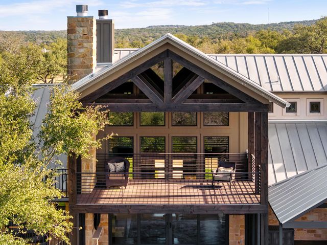 265 McKellar RD, Dripping Springs, TX 78620