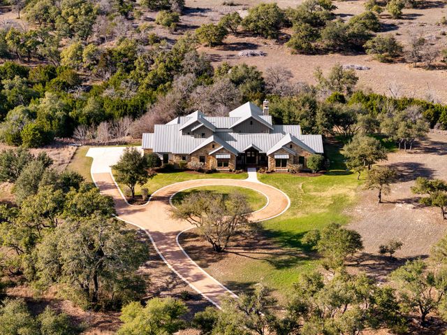 265 McKellar RD, Dripping Springs, TX 78620