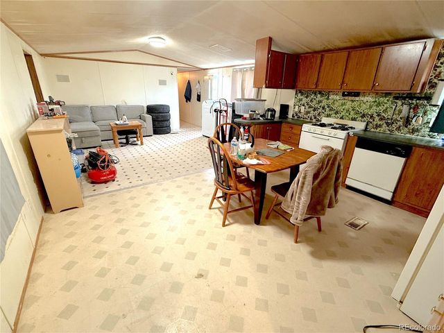 10850 County Road 45, Center, CO 81125