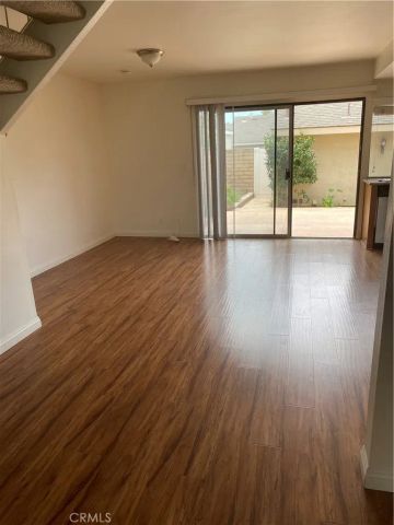 5 Locust, Irvine, CA 92604