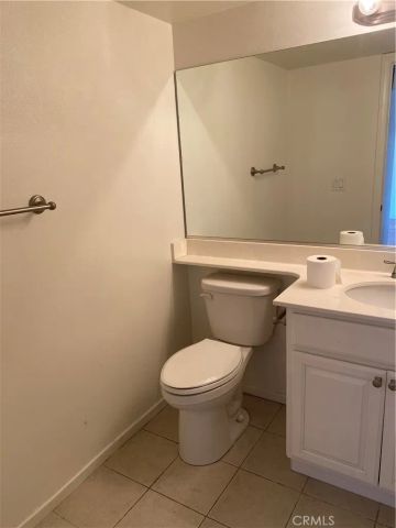 5 Locust, Irvine, CA 92604