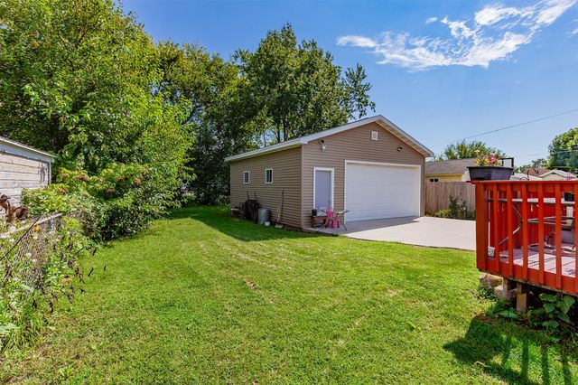 2003 60th Street, Des Moines, IA 50322