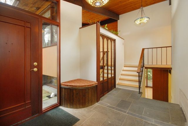 38 Woodside Rd, Harvard, MA 01451