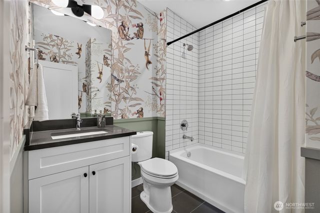 7015 42nd Avenue S, Seattle, WA 98118