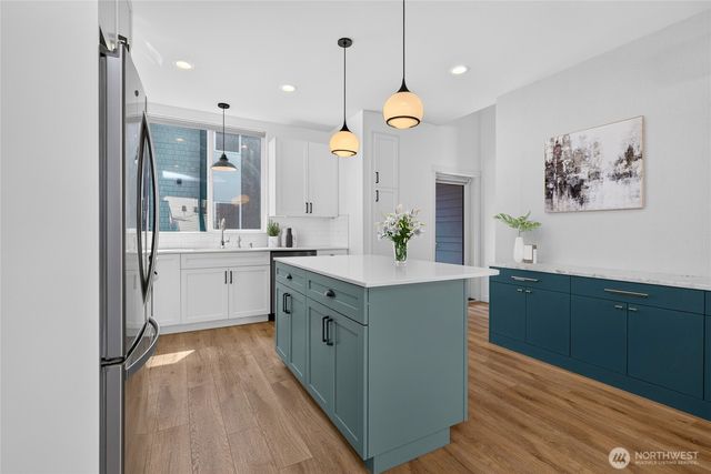 7015 42nd Avenue S, Seattle, WA 98118