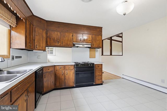 922 GAHLE RD, Westminster, MD 21157