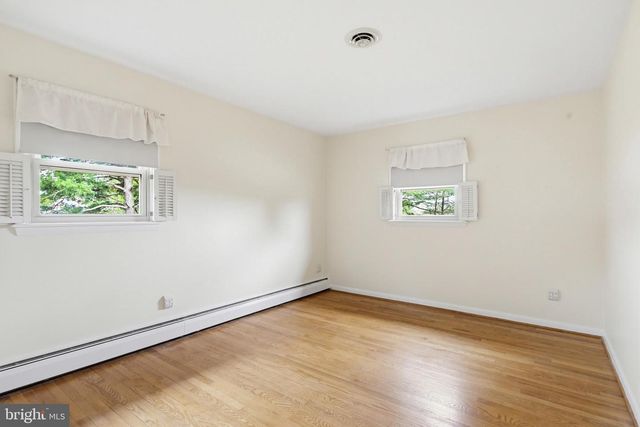 922 GAHLE RD, Westminster, MD 21157