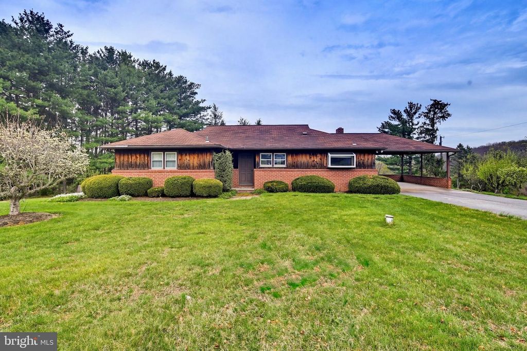 922 GAHLE RD, Westminster, MD 21157