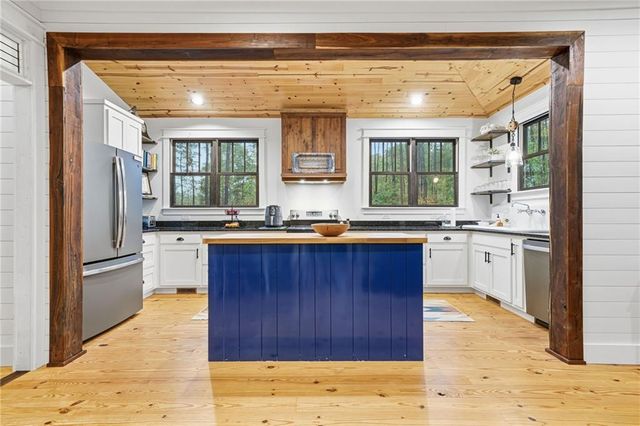 2197 Damascus Road, Ball Ground, GA 30107