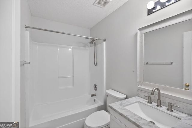 24 Prestwick Drive, Fayetteville, GA 30215