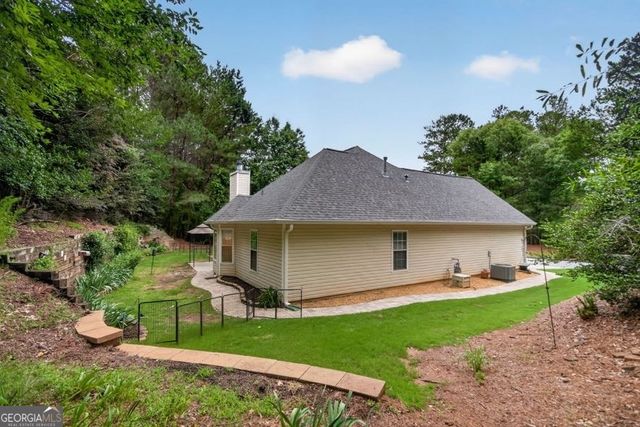 24 Prestwick Drive, Fayetteville, GA 30215
