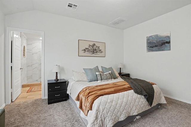 3513 Furrow Drive, Yukon, OK 73099