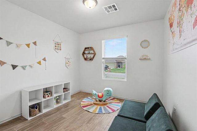 3513 Furrow Drive, Yukon, OK 73099