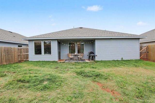 3513 Furrow Drive, Yukon, OK 73099