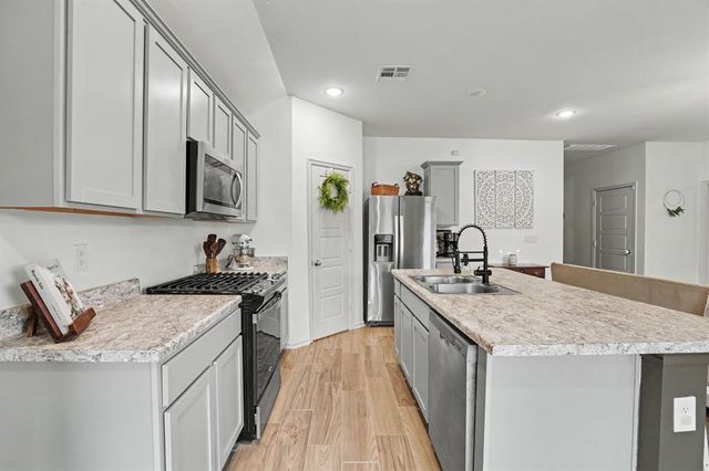 3513 Furrow Drive, Yukon, OK 73099