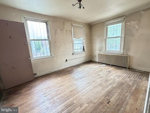 2029 E NE, Washington, DC 20002