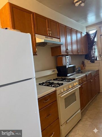 2029 E NE, Washington, DC 20002