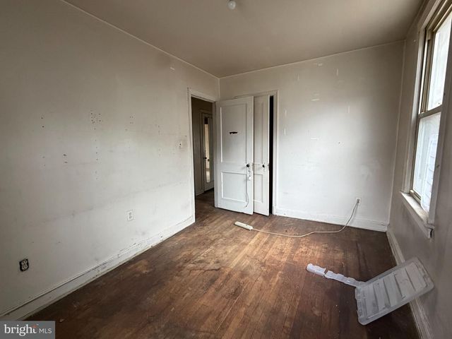 2029 E NE, Washington, DC 20002