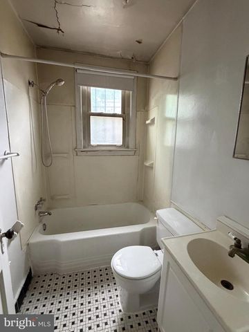 2029 E NE, Washington, DC 20002