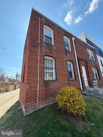 2029 E NE, Washington, DC 20002