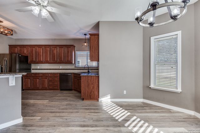 1536 Kings Ranch, Bandera, TX 78003