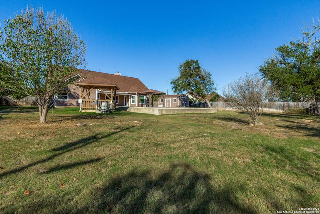 1536 Kings Ranch, Bandera, TX 78003