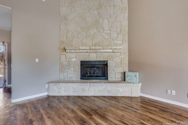 1536 Kings Ranch, Bandera, TX 78003