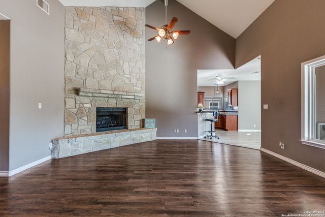 1536 Kings Ranch, Bandera, TX 78003