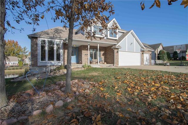 1219 Pembrooke Drive, Warrensburg, MO 64093