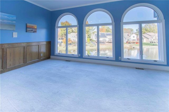 1219 Pembrooke Drive, Warrensburg, MO 64093