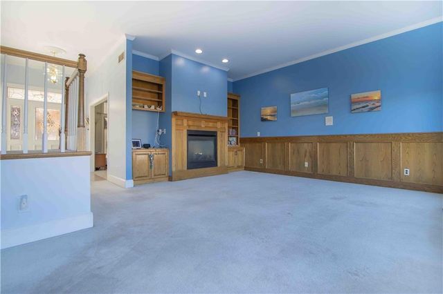 1219 Pembrooke Drive, Warrensburg, MO 64093