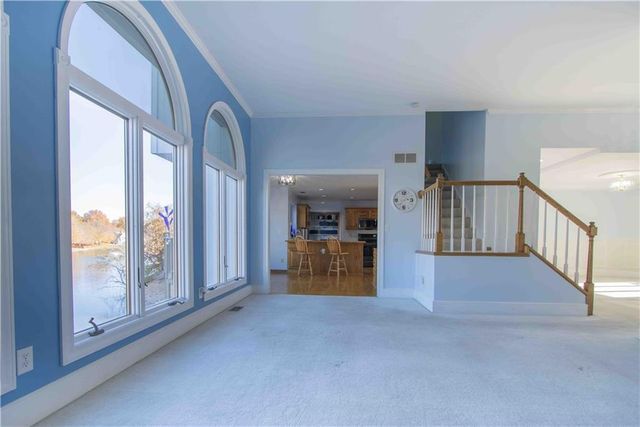 1219 Pembrooke Drive, Warrensburg, MO 64093