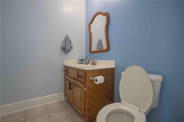 1219 Pembrooke Drive, Warrensburg, MO 64093