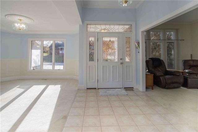 1219 Pembrooke Drive, Warrensburg, MO 64093