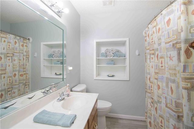 1219 Pembrooke Drive, Warrensburg, MO 64093