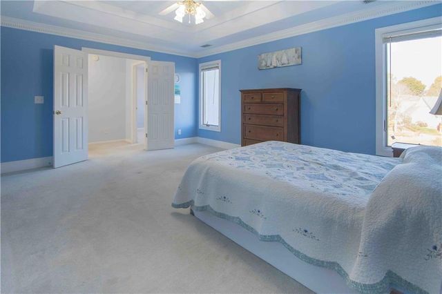 1219 Pembrooke Drive, Warrensburg, MO 64093