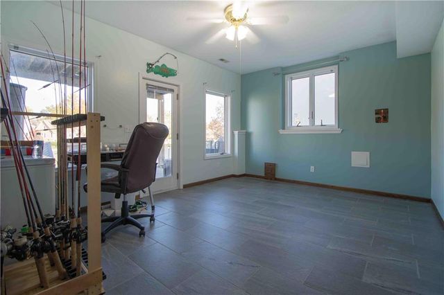 1219 Pembrooke Drive, Warrensburg, MO 64093