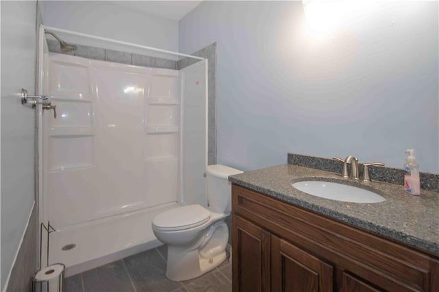 1219 Pembrooke Drive, Warrensburg, MO 64093