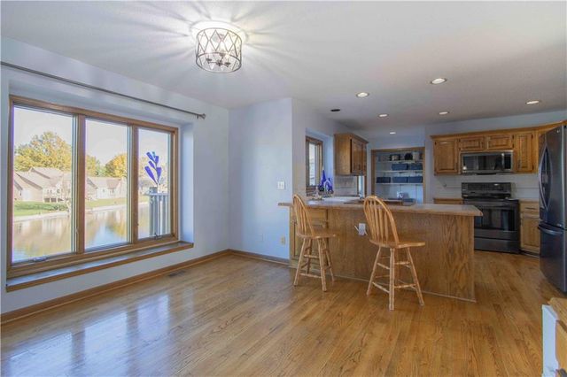 1219 Pembrooke Drive, Warrensburg, MO 64093