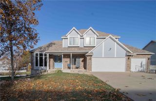 1219 Pembrooke Drive, Warrensburg, MO 64093