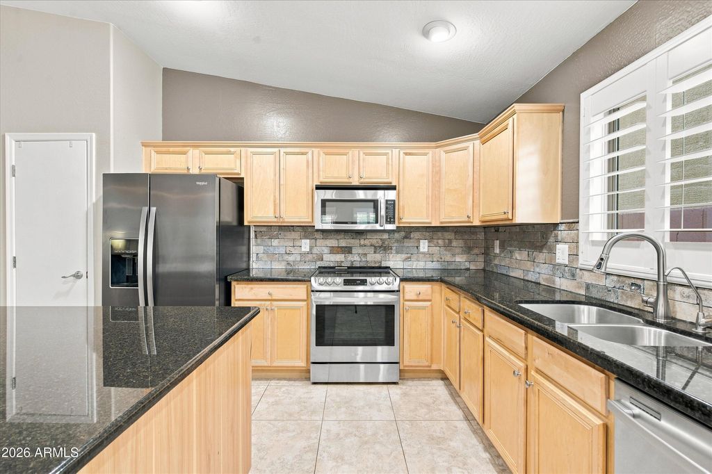 21904 E VIA DEL RANCHO Road, Queen Creek, AZ 85142 — photo 2