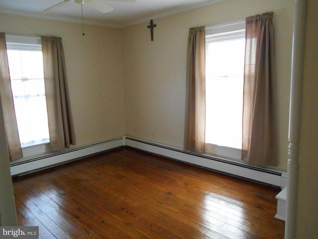 5841 HUDSON WHARF RD, Cambridge, MD 21613