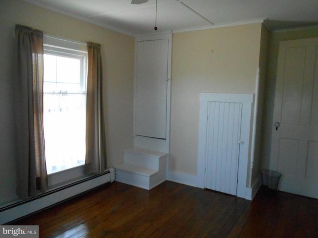 5841 HUDSON WHARF RD, Cambridge, MD 21613