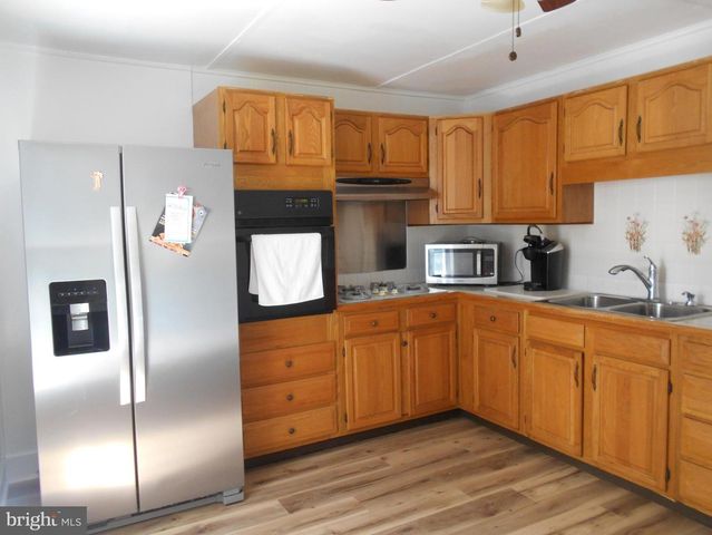 5841 HUDSON WHARF RD, Cambridge, MD 21613