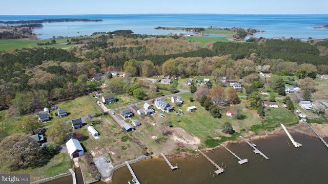 5841 HUDSON WHARF RD, Cambridge, MD 21613